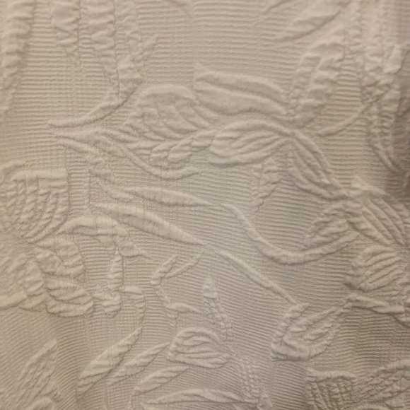 Calvin Klein Winter White Blouse w/Bell Sleeves-M - Picture 5 of 9